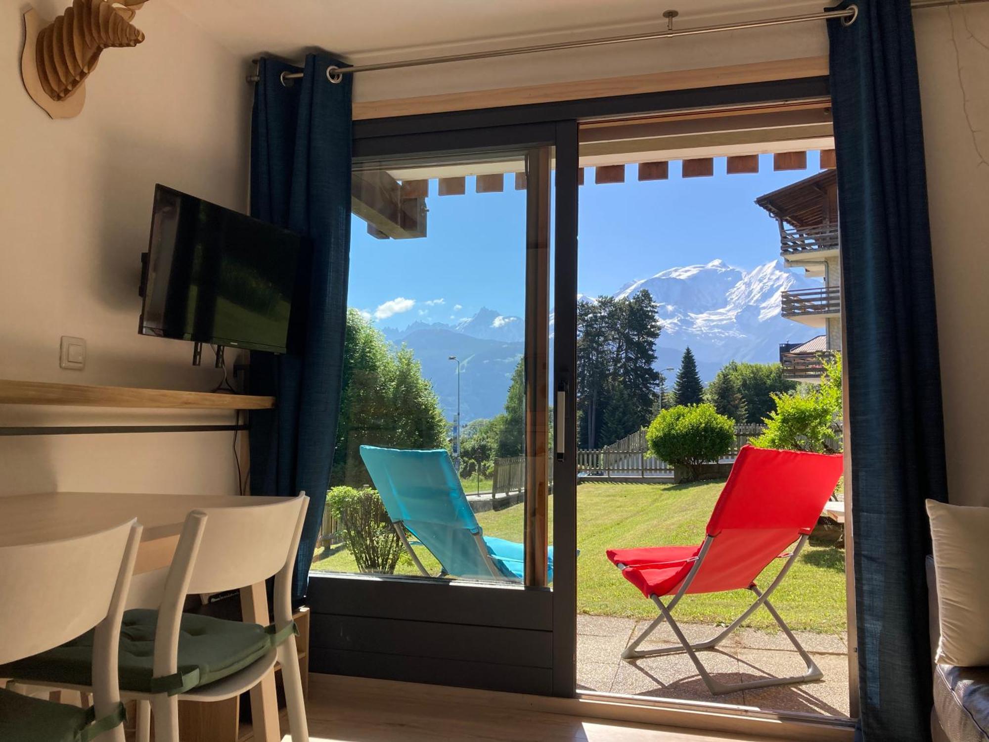La Marmotte: Vue Mont Blanc, Terrasse, Parking Appartement