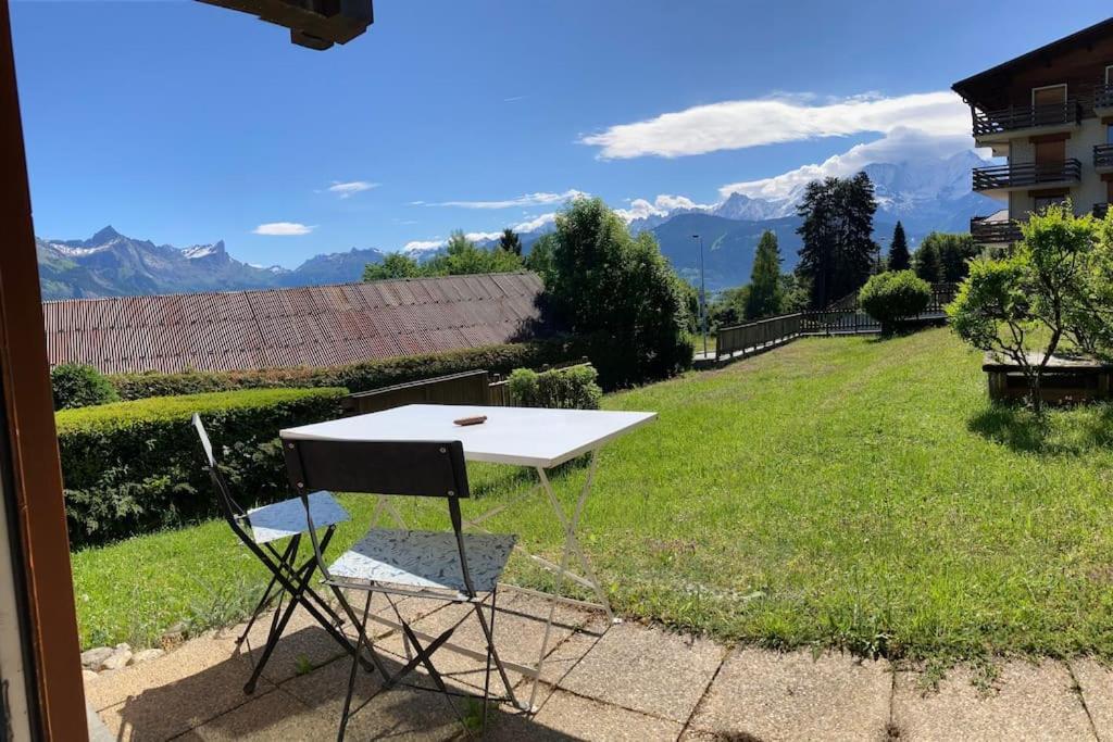 La Marmotte: Vue Mont Blanc, Terrasse, Parking * Combloux